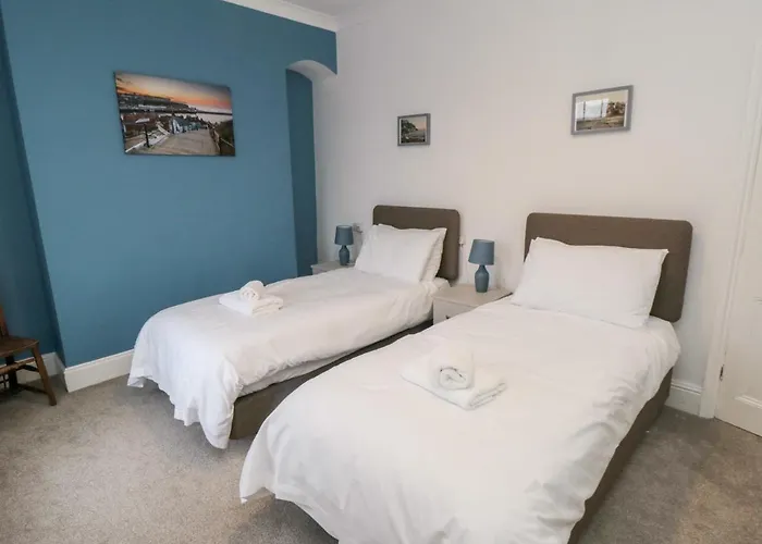 The Old Police House Semesterbostad *